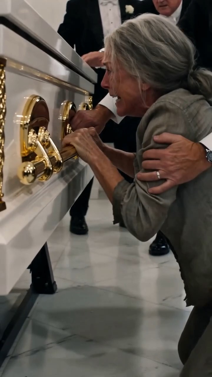 The Mother Who Refused The Casket