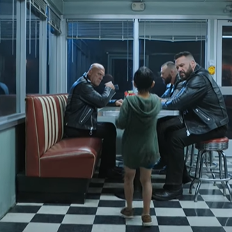 Part 2: The diner felt freezing all of a sudden. - Full Story