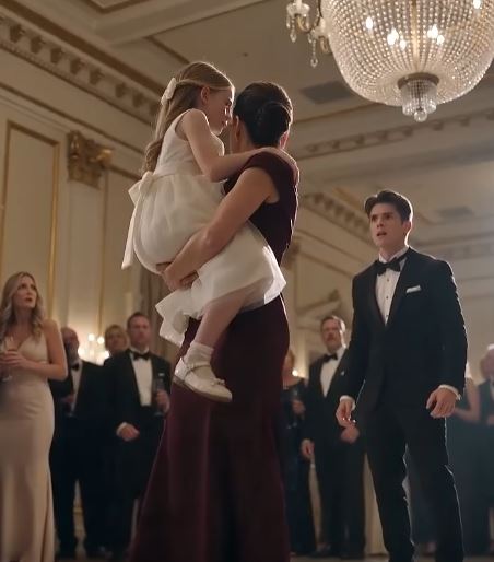 My golden-child brother framed my little girl at his wedding… and paid the price when CCTV finally played.