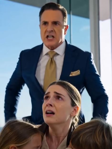 The Stepmother Screamed In Jealousy When The Children Fell Asleep In The Maid’s Arms