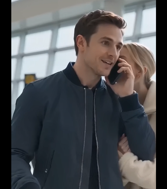 My Husband Said He Was Saving a Life—Then I Saw Him at Gate 42 With His Mistress and Entire Family