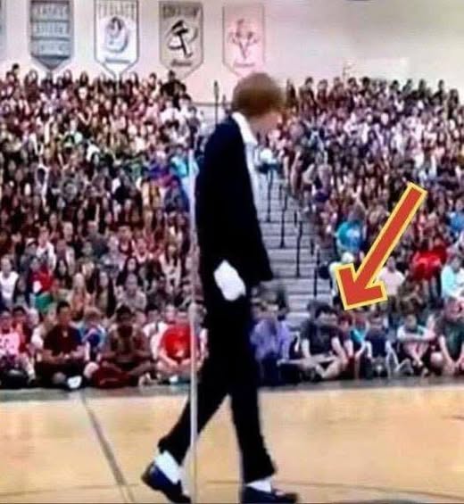 “Quiet kid” wows school with perfect ‘Billie Jean’ choreography