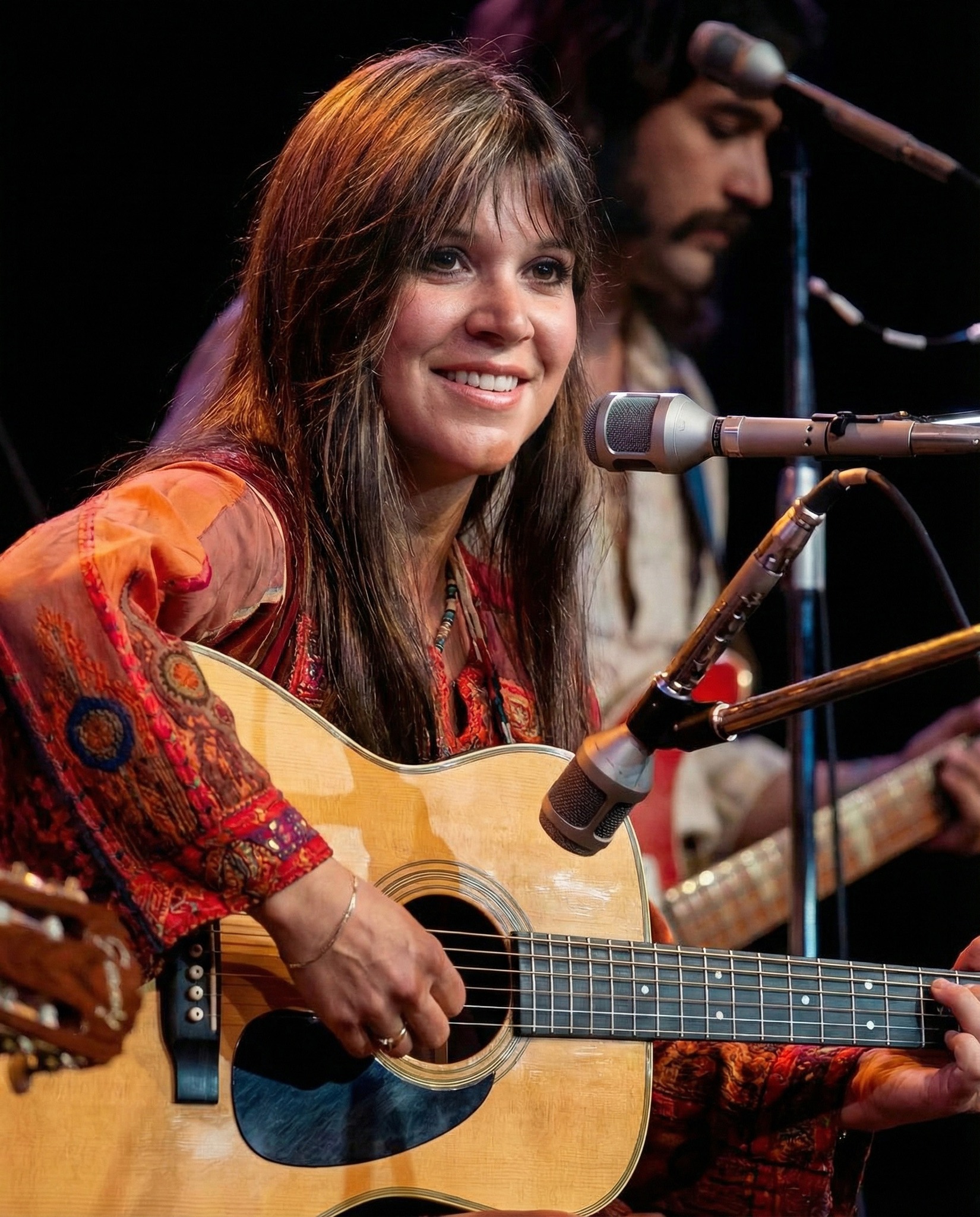 Who is the barefoot singer-songwriter seen here in 1970 — the voice that floated from Woodstock into singalong pop with Brand New Key and full-throated anthems like Lay Down?