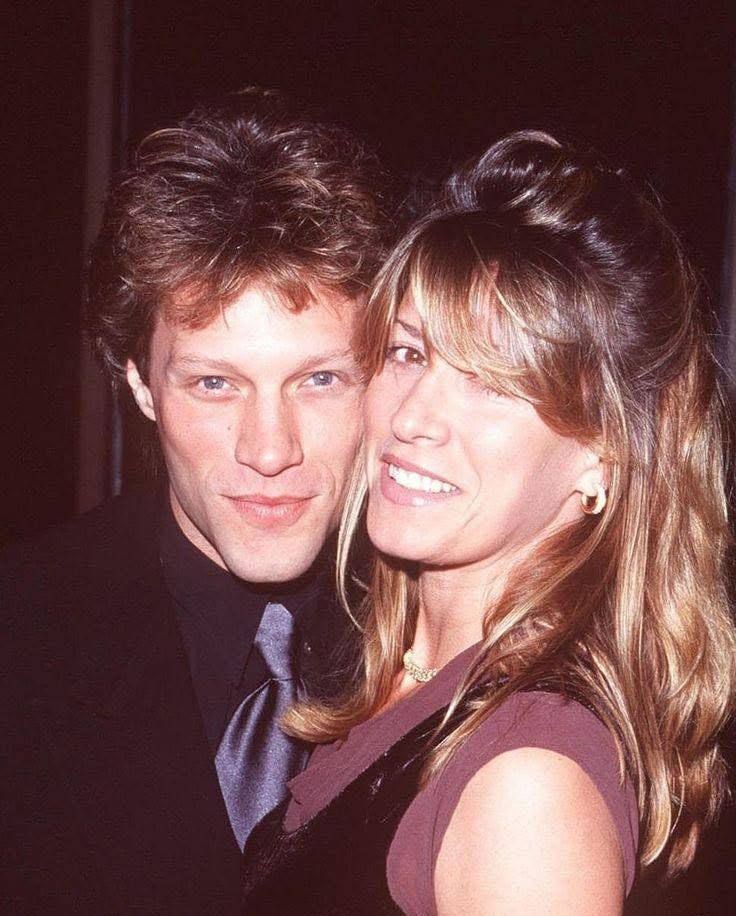 «If love, then only like this!» Let’s shed light on the incredible love story between Jon Bon Jovi and Dorothea