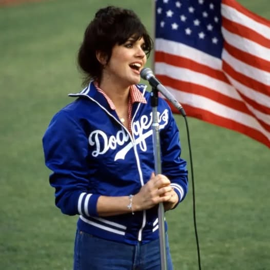 Linda Ronstadt – The National Anthem