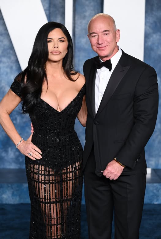 “The Transformation of Jeff Bezos’s Wife!”: What Did Lauren Sánchez Look Like Before?