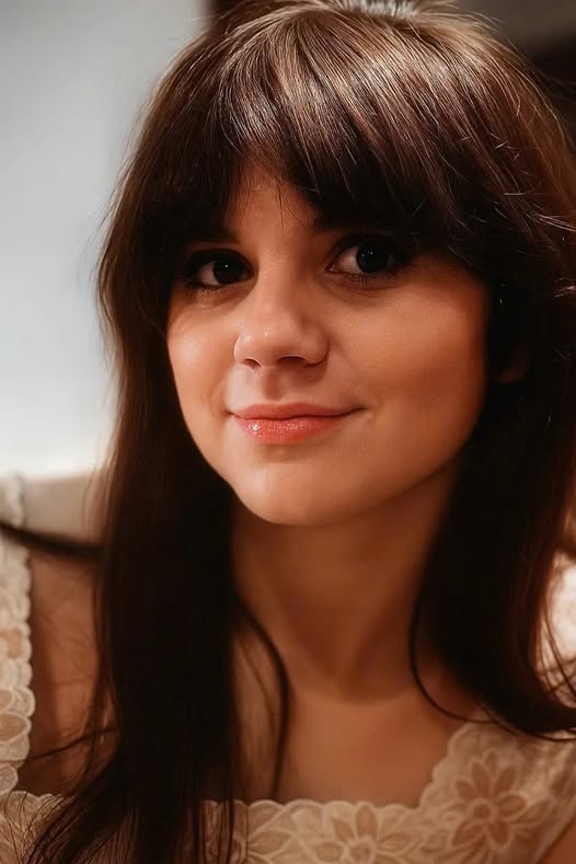 Linda Ronstadt – I Can’t Help It (If I’m Still in Love With You)