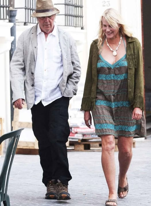 Who Are They?: Iconic Couple Spotted Holding Hands During Malibu Coffee Run!