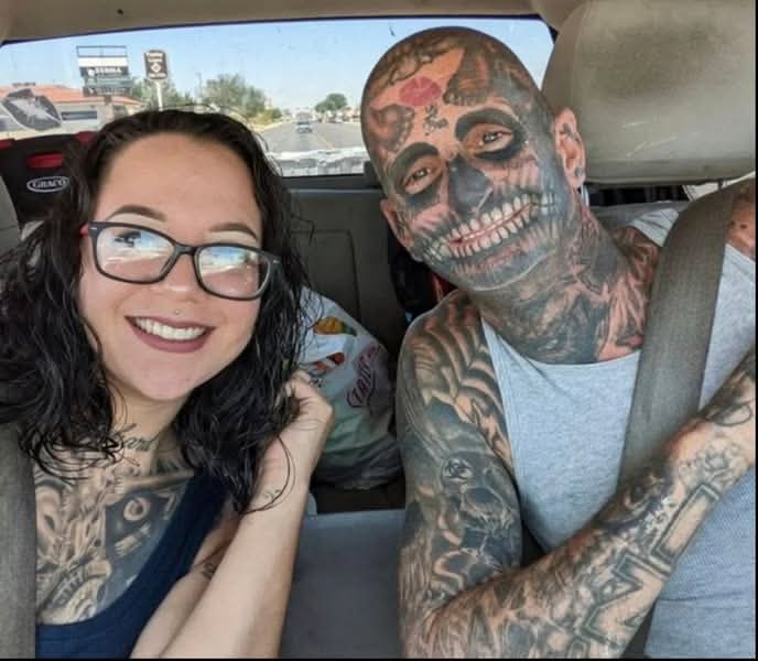 Heavily Tattooed Dad Judged by Strangers—Until His Wife Reveals the Truth