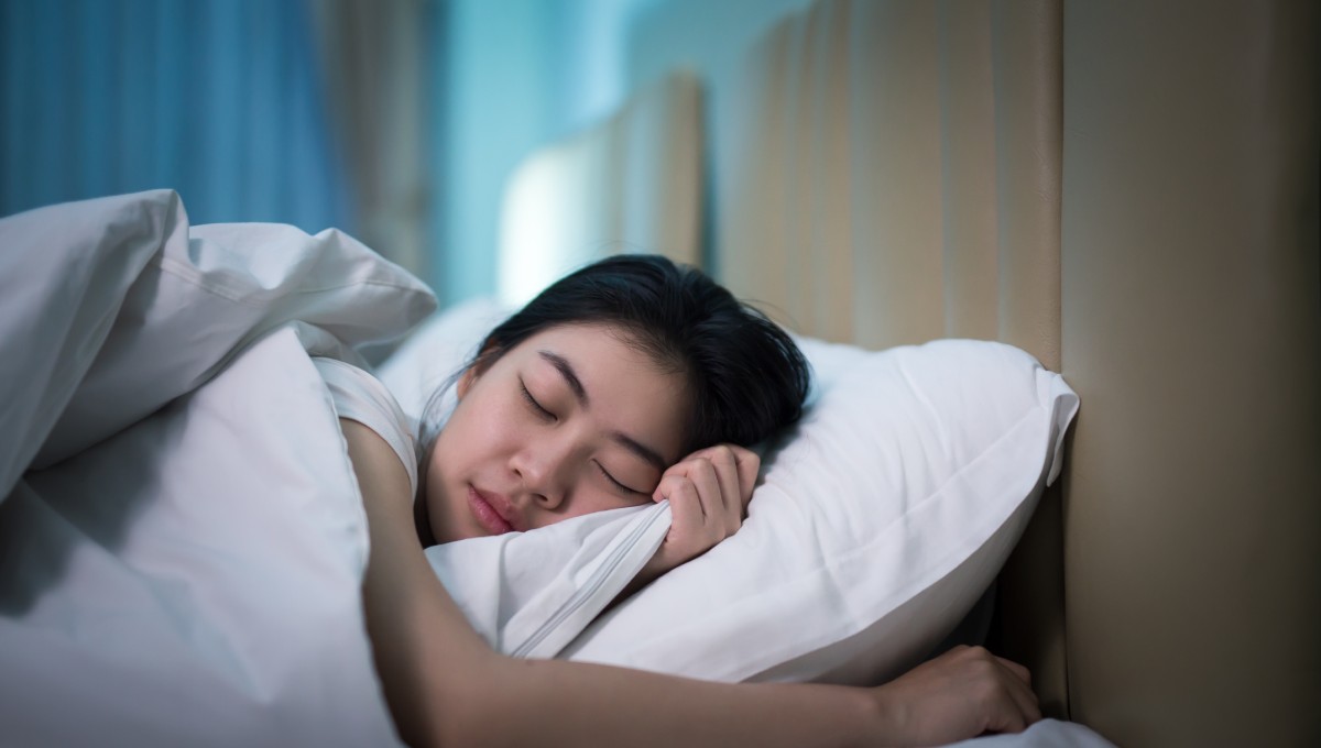 STOP SLEEPING WITH A FAN ON AT NIGHT!