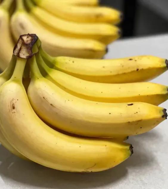 Bananas last 10 days longer when stored with 1 kitchen item...