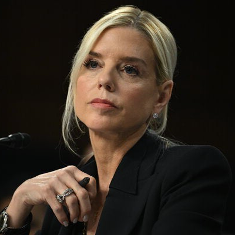 BOMBSHELL: Secrets Buried in the Jeffrey Epstein Files—Questions Mount Over Pam Bondi and Donald Trump