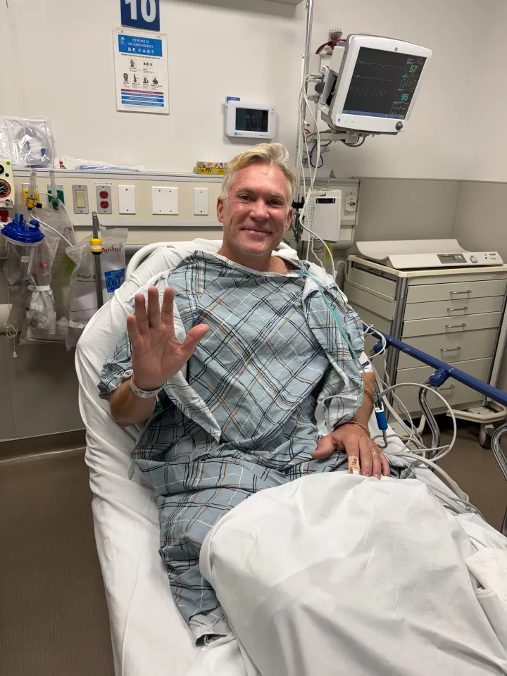 SHOCK HEALTH SCARE: SAM CHAMPION’S SUDDEN SURGERY LEAVES FANS WORRIED CQ