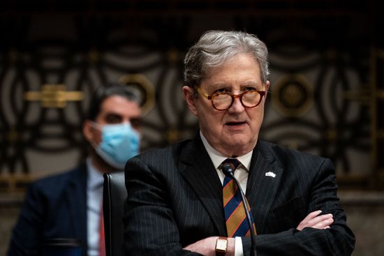 Ilhan Omar Back Under Fire: Judge Rejects Request as Financial Controversy Erupts, Lawmakers Demand Full Transparency!