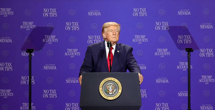 Trump Explodes at Democratic Senate Nominee, Calls Him “Full of S---” and Warns Democrats Are Jumping Straight to Communism