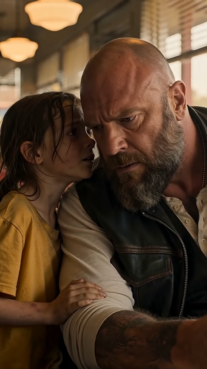 “The Girl Said ‘That’s Not My Dad’… Then the Biker Realized His Sister Was Still Alive”
