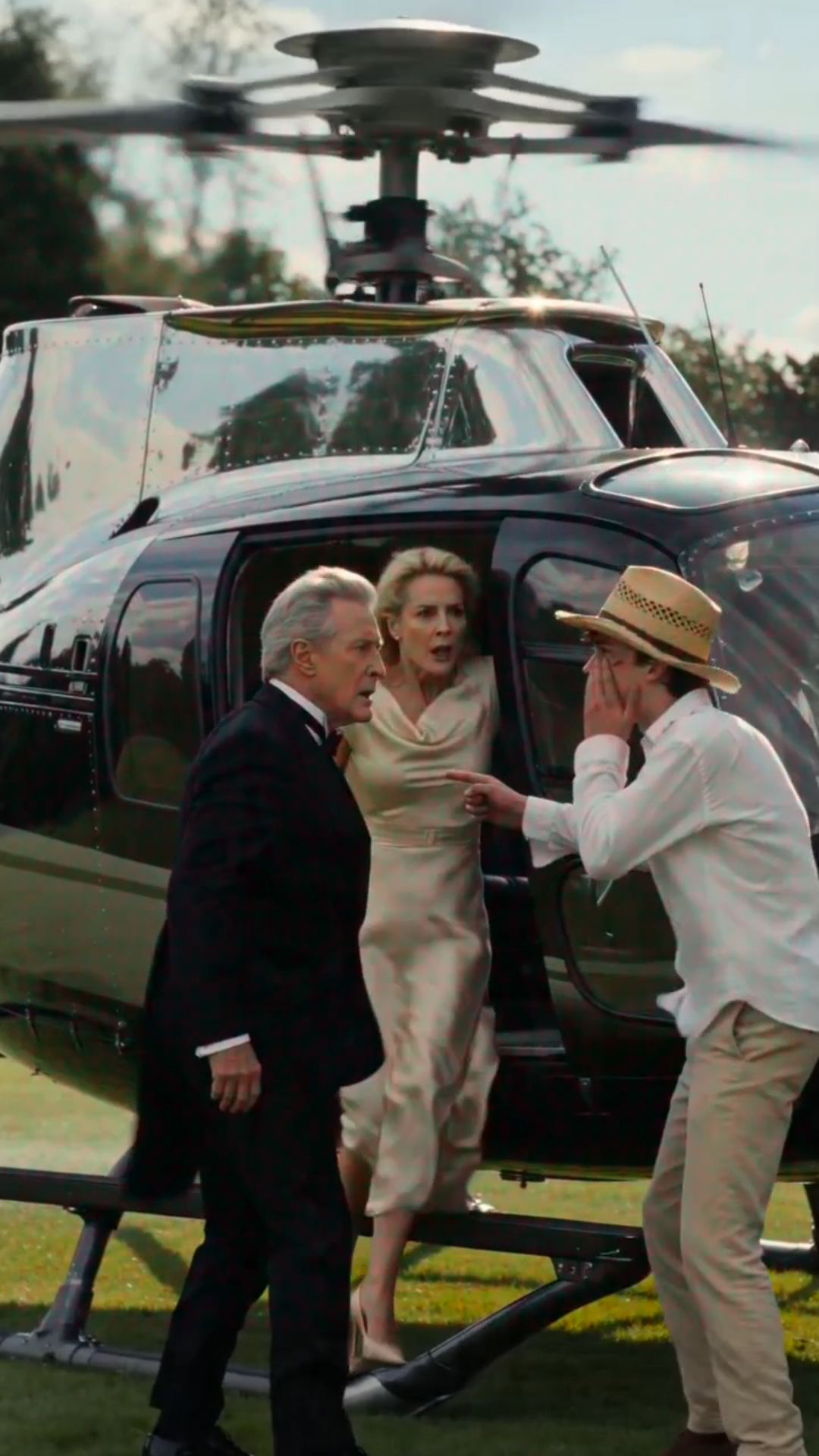 He Warned the Billionaire Before the Rotors Could Bury Truth.7443