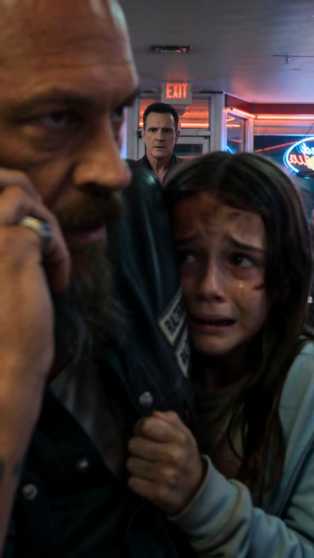 THE GIRL WHO RAN INTO THE VULTURES’ DINER