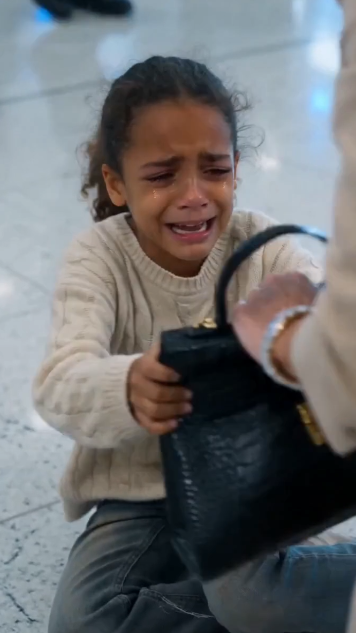 A Little Girl Was Accused of Stealing at the Airport… Then the Photograph Inside the Bag Exposed a Promise Buried for Seven Years