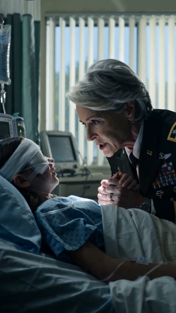 They Beat a Soldier’s Daughter and Stole Her Dead Father’s Necklace… Then They Learned Who Her Mother Really Was