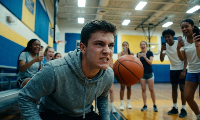 They Thought It Was Just a Joke in the Gym. That Single Throw Changed Everything
