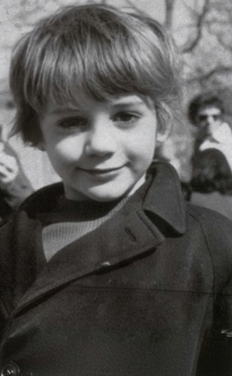His Dad Introduced Him To Drugs At Only 6 Years Old And By 8 He Was An Addict – Now He's World Famous
