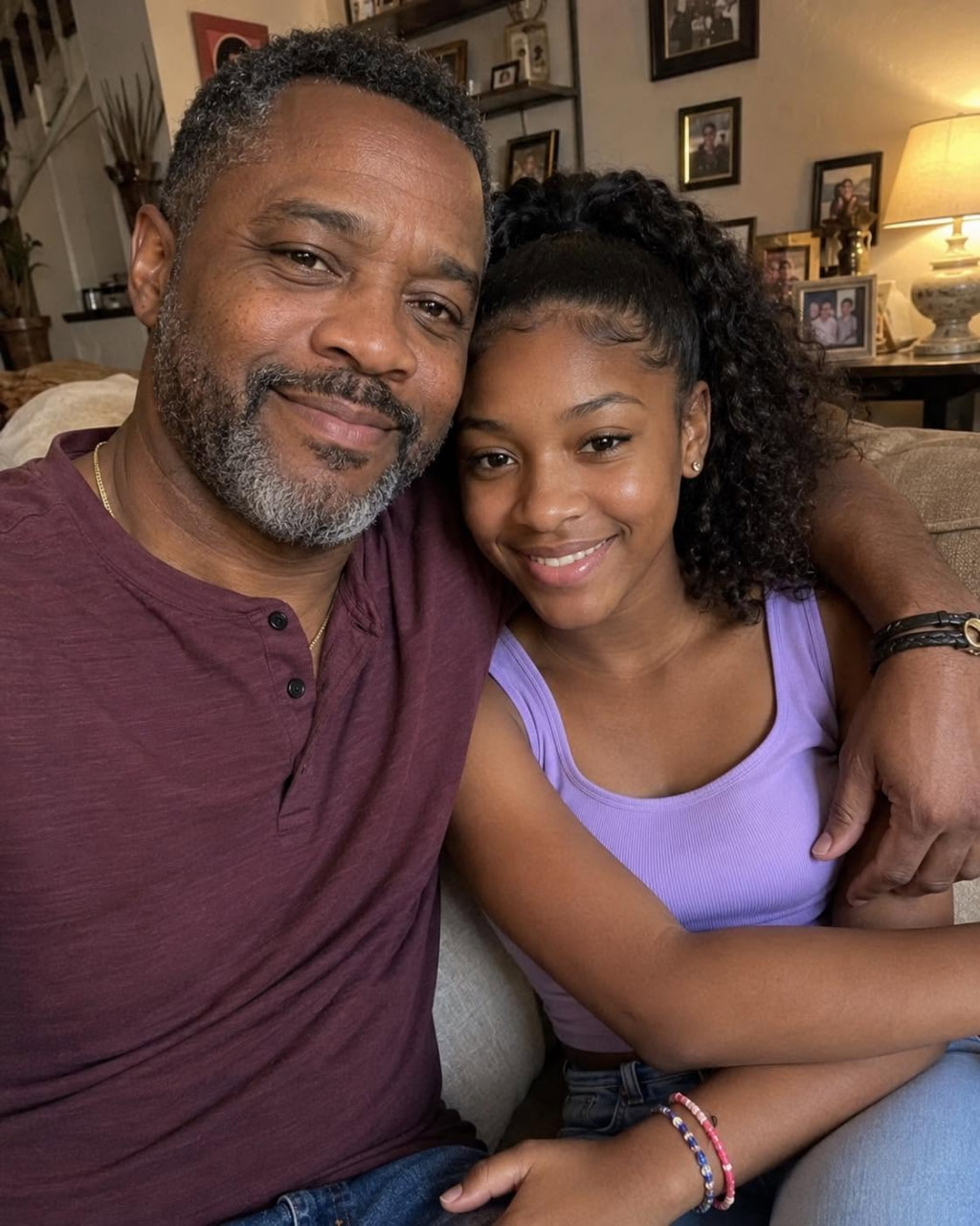 My Husband Slipp.ed Out of Bed Every Night – When I Finally Discovered Where He Went, My Heart Melted