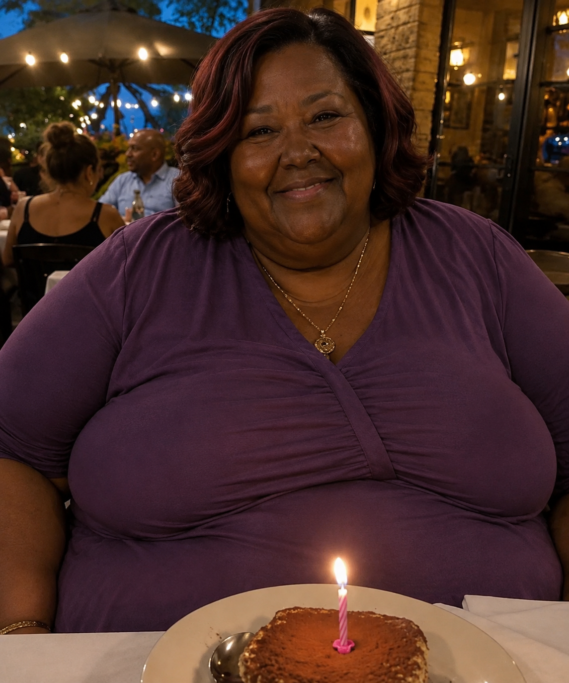 A Customer Mocked My Moms Weight Loud Enough for Everyone to Hear — Then the Chef Walked Straight Out of the Kitchen