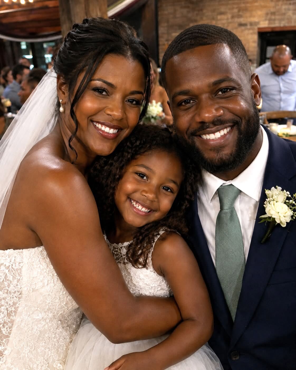 My fiancé's 8-year-old daughter walked down the aisle holding something that wasn't rings — and the second I saw it, I stopped my own wedding cold.