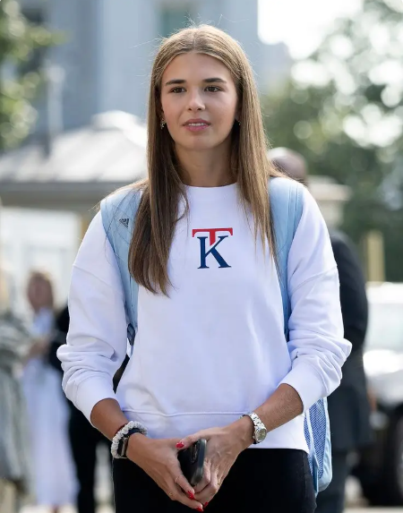 Omg Kai Trump sets record straight on her love life in telling new video