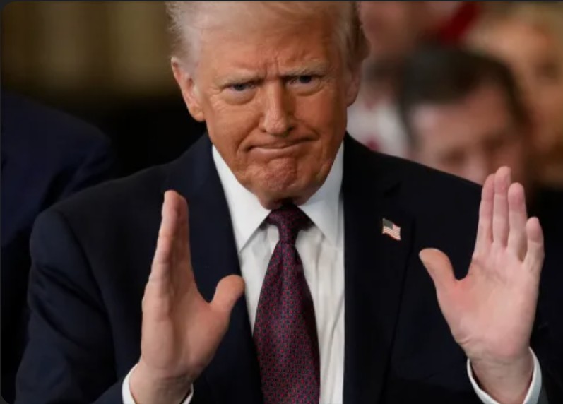 Trump’s Silent Moment in Washington: A Pause That Spoke Volumes