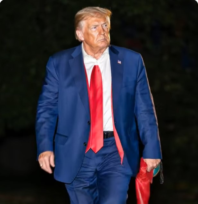 Just in : Trump spotted with a...See moree