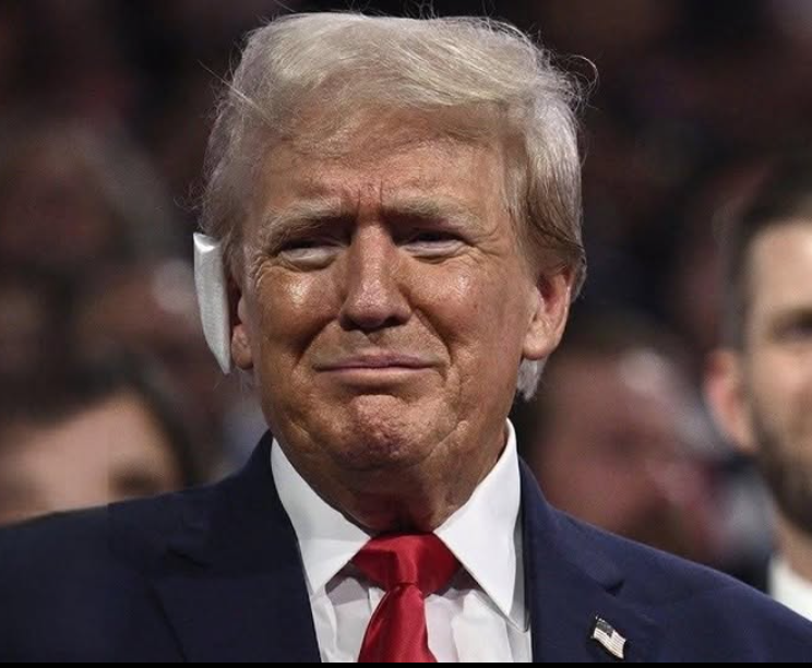 OMG: Donald Trump Caught in a Powerful Silent Moment in Washington 😲see moree...