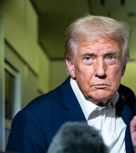 "SAD NEWS: JUST 30 MINUTES AGOIN WASHINGTON, D.C. TRUMP WAS CONFIRMEDAS... THE NATION CAN'T BELIEVE IT SEE MORE IN THE COMMENTS BELOW"m 👇