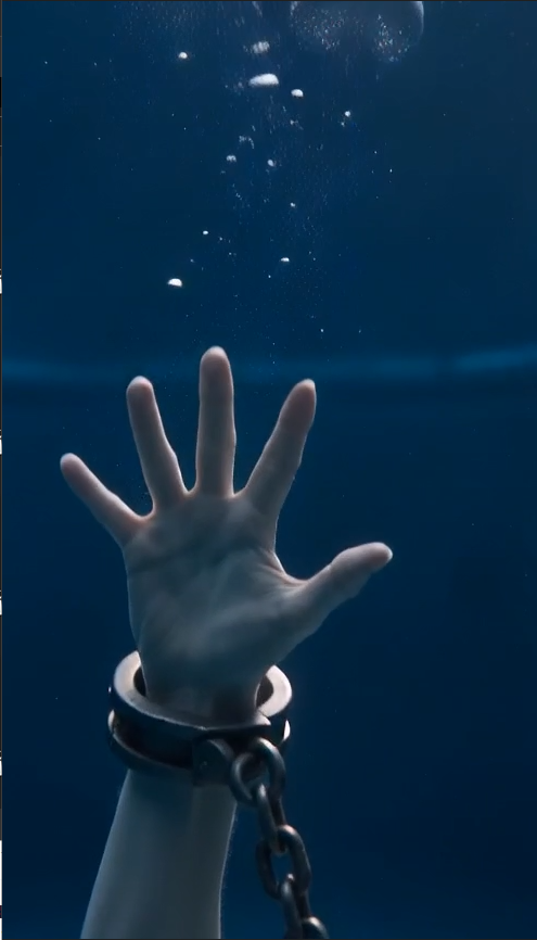 Shee screamed her daughter's name as the water closed over her head — but the man who chained her wanted her to remember one thing before she drowned: it was her own family who signed her death warrant. 💔n