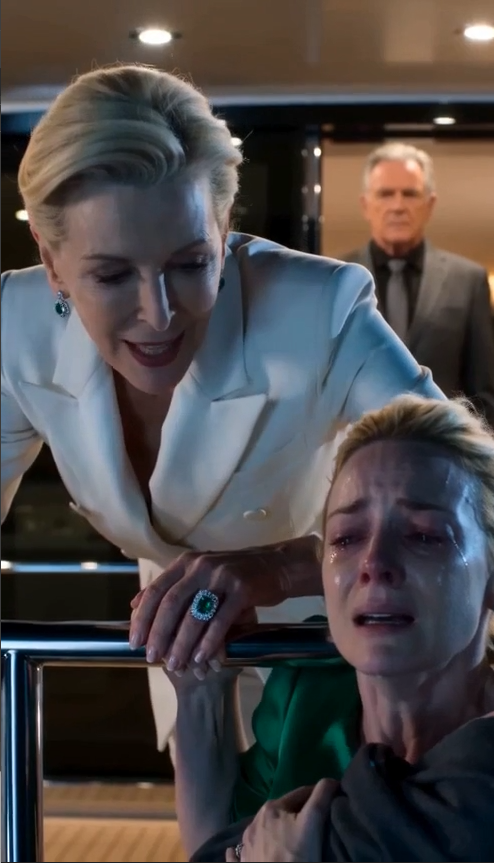 A young mother and her son were thrown into the dark ocean by her own wealthy, ruthless family—completely unaware that her father’s loyal head of security had caught the entire attempted murder on camera!
