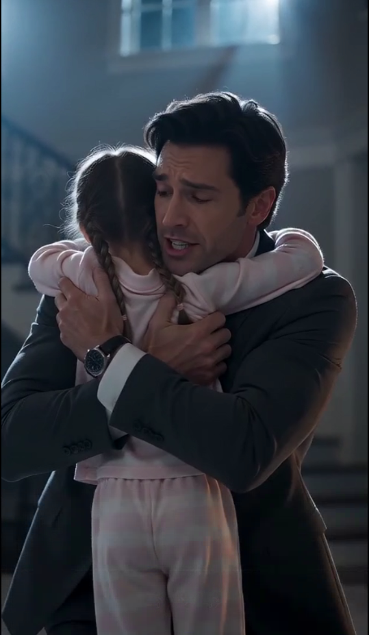 *****A terrified little girl is pounding from inside a locked hard-shell suitcase in a Connecticut mansion.  “Daddy… please open it before she comes back.”*****