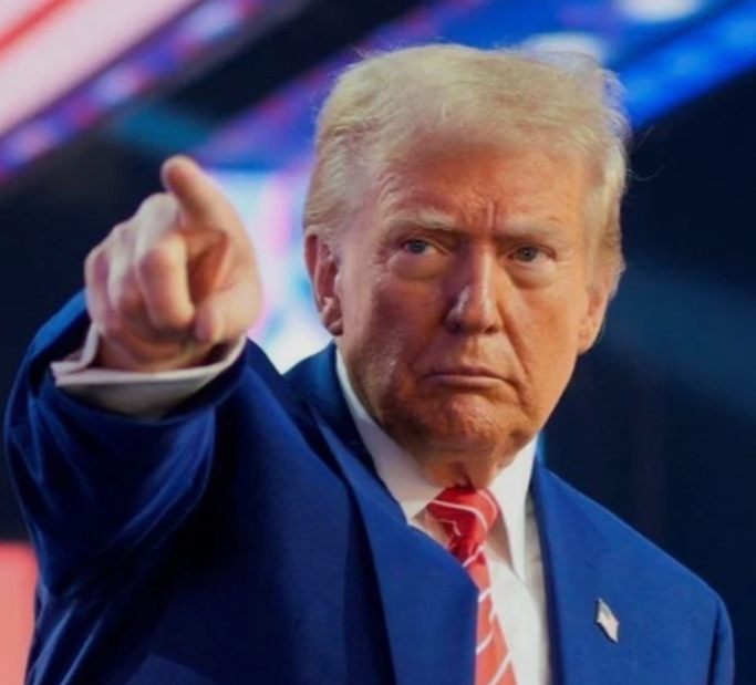 TRUMP IN MELTDOWN! S— Colbert Drops the "Secret" Live on Air! 📺💥