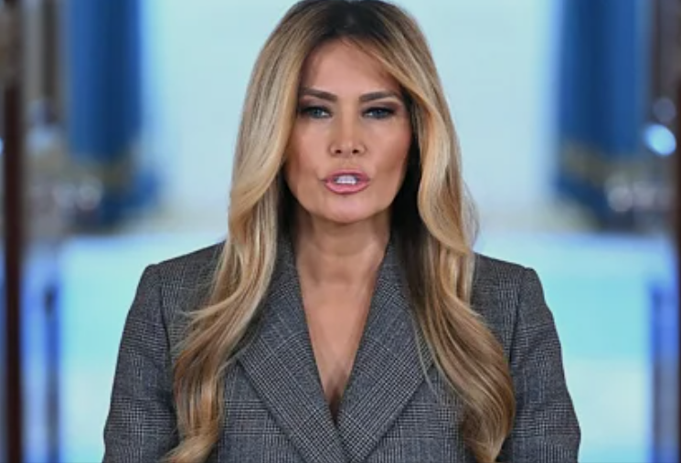 MELANIA TRUMP REVEALS SHE TESTED POSITIVE FOR… SEE MORE  ae🚨