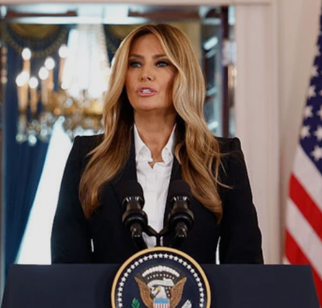 BREAKING , JUST 29 MINUTES AGO IN WASHINGTON,D.C— MELANIA TRUMP HAS BEEN CONFIRMED.