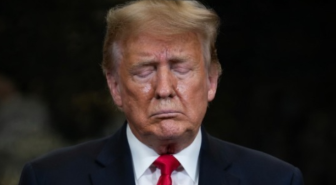 OMG: Trump’s Silent Moment Sparks Massive Reactions 👇