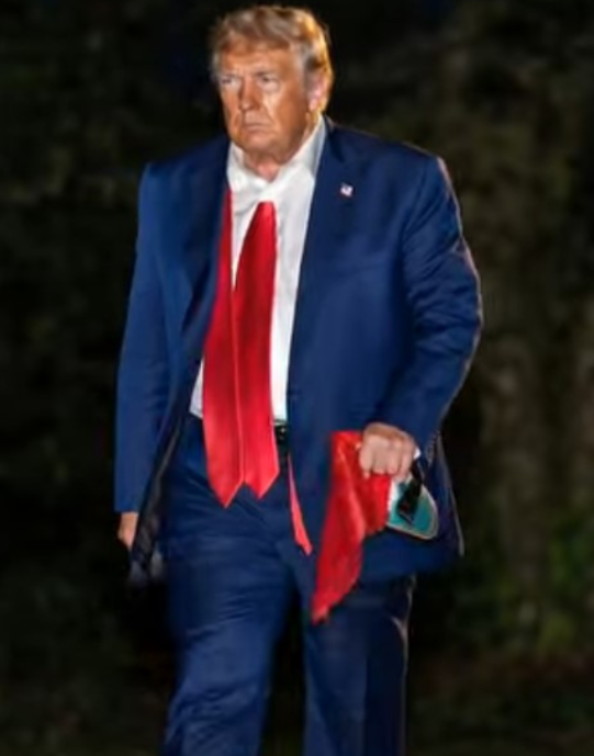 BREAKING NEWS: Trump Spotted With a Surprising Companion — See More ⬇️