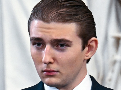 SAD NEWS: Just 30 Minutes Ago, Barron Trump.. breaks down in tears while making a heartbreaking announcement