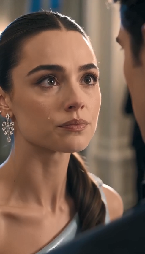 My Husband Slapped Me in Front of 600 Guests on Our Anniversary—But the Phone Call I Made Exposed the Secret That Destroyed His Family Empire...
