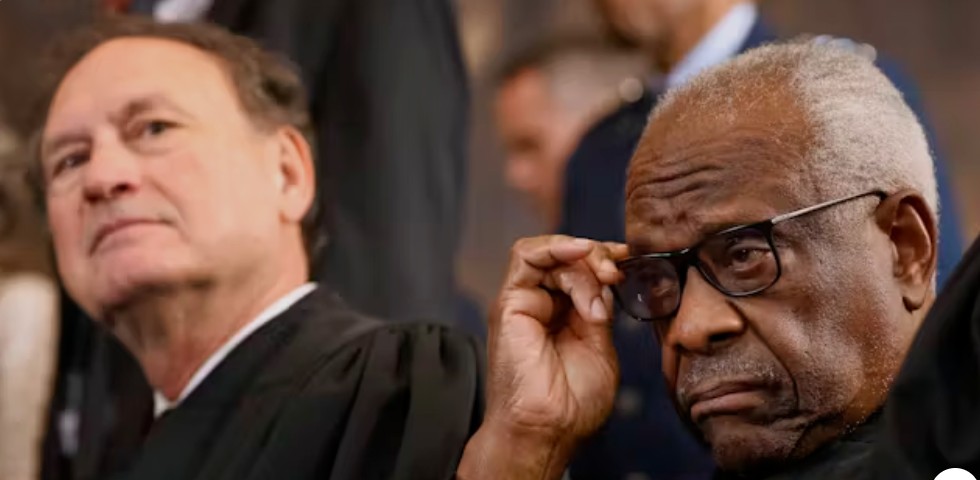 Democrats Risk Losing Dozens of Congressional Districts at SCOTUS