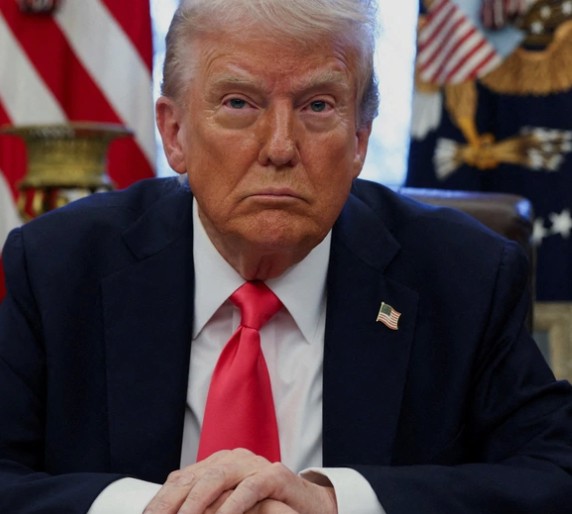 "BREAKING NEWS: Fox News Interrupts Live Broadcast for Urgent Trump Announcement"