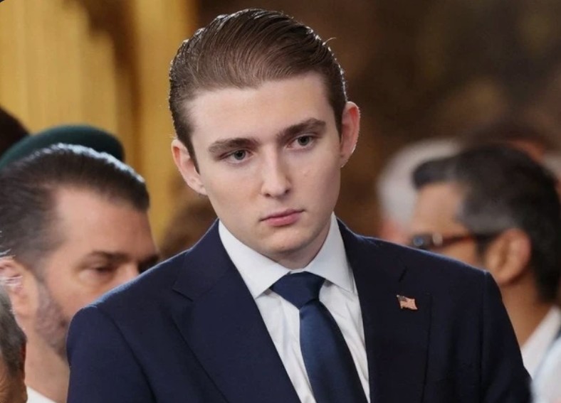 Just 25 Minutes Ago, Barron Trump.. breaks down in tears while making a heartbreaking announcement aak