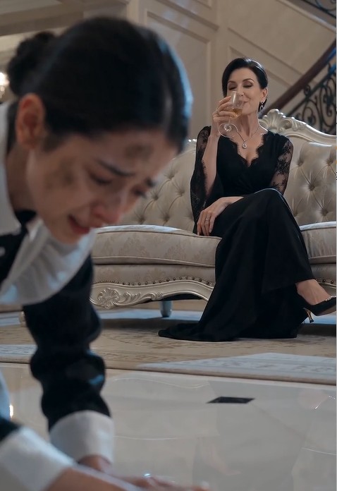 🏛️ A MANSION FILLED WITH LUXURY. A DAUGHTER FORCED TO SERVE. A LIE THAT COULDN'T LAST.