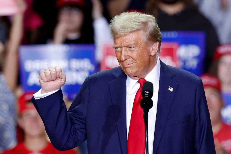 🚨 BREAKING NEWS! JUST 30 MINUTES AGO IN WASHINGTON, D.C. - TRUMP WAS CONFIRMED🚨 BREAKING NEWS! JUST 30 MINUTES AGO IN WASHINGTON, D.C. - TRUMP WAS CONFIRMED AS.... THE NATION REACTS HOT 👇 AS.... THE NATION REACTS HOT.t 👇