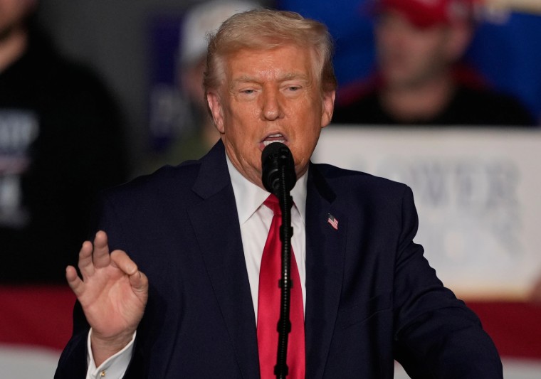 OMG HOT NEW: A Reflective Moment From Donald Trump in Washingtonjj